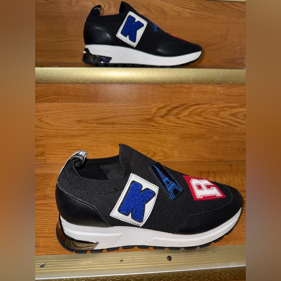 NWT KARL LAGERFELD PARIS
Women's Meadow Graphic Slip-On Sneakers SIZE 5.5 - Picture 2 of 15